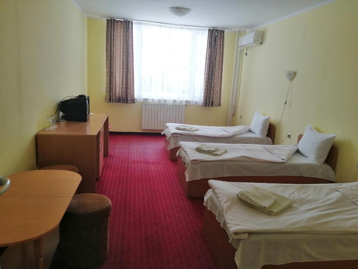 Hotel Panorama Gabrovo Exteriör bild